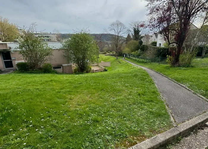 Apartment Le Vallon Saint Hilaire, Parking Gratuit Rouen